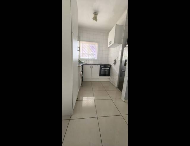 2 BEDROOM APARTMENT FOR SALE IN WINCHESTER HILLS